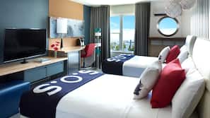 Premium bedding, pillowtop beds, in-room safe, desk