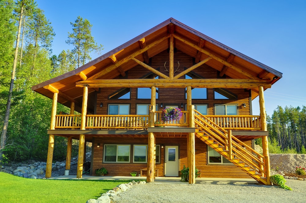 Glacier Outdoor Center, Whitefish: 2019 Room Prices ...