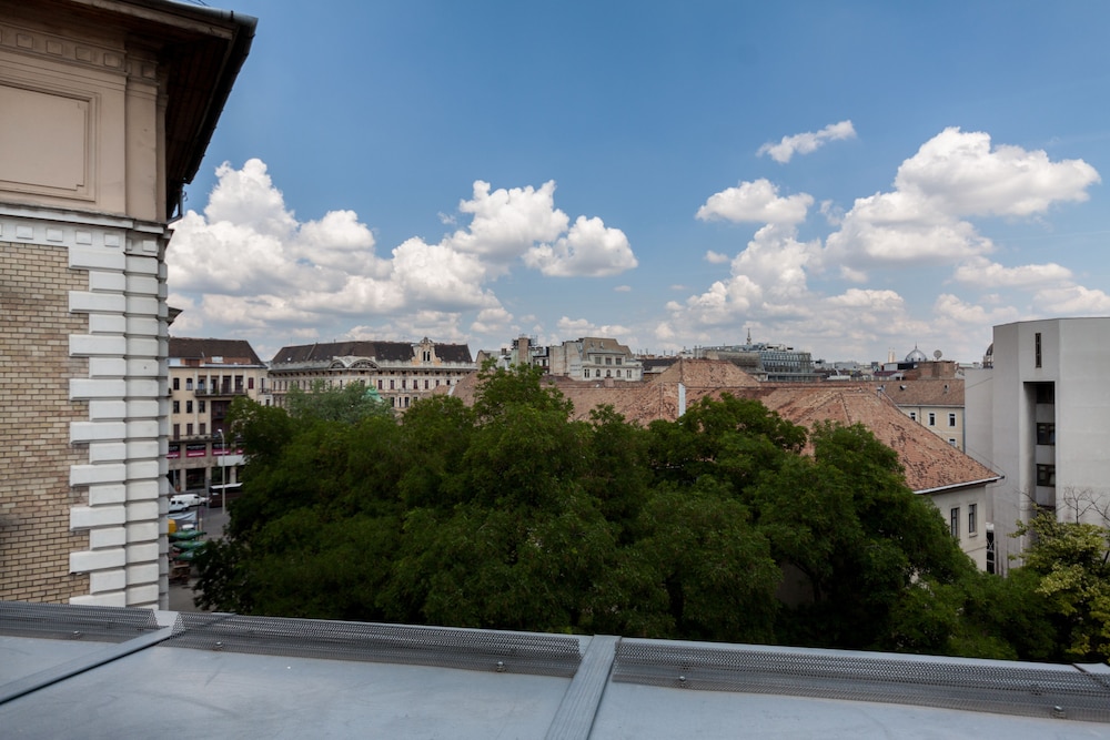 grand budapest apartments