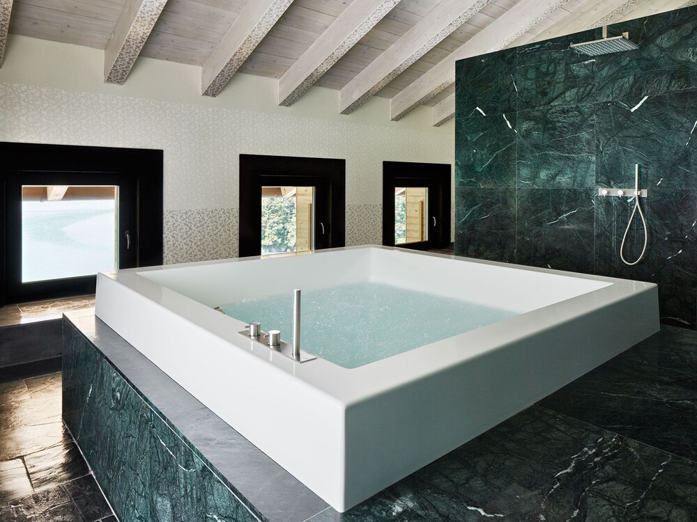 Maanja Lake Front Suite And Restaurant Sauris 2019 Room