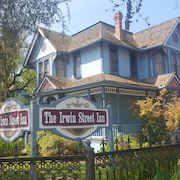 Top Hotels In Hanford Ca From 59 Expedia