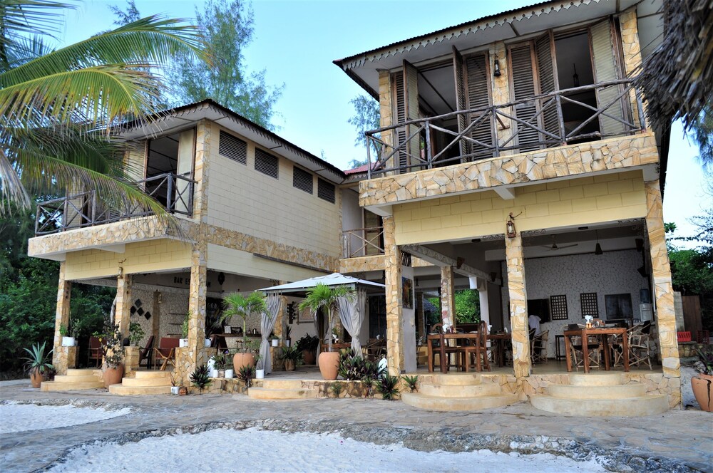 Seasons Lodge Zanzibar Pongwe Tza Best Price Guarantee