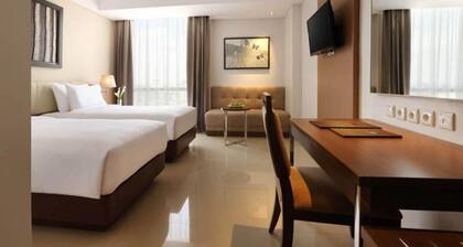 Santika Premiere Kota Harapan Indah - CHSE Certified