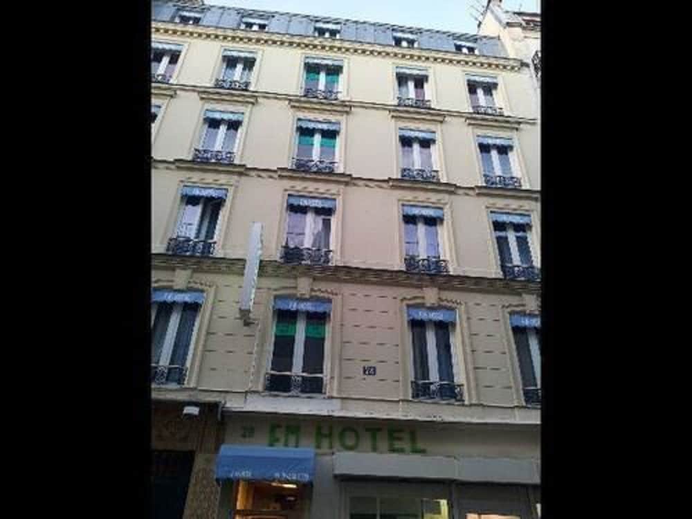 Fm Hotel Rue Myrha Paris Fm Hotel Rue Myrha Paris