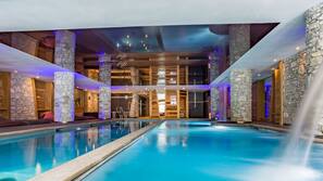 Piscine couverte
