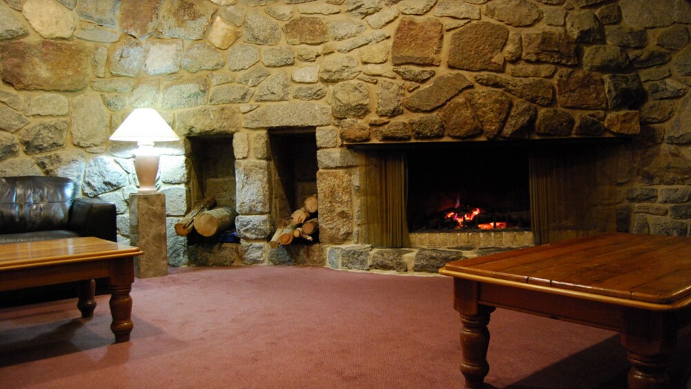 Perisher Manor Hotel