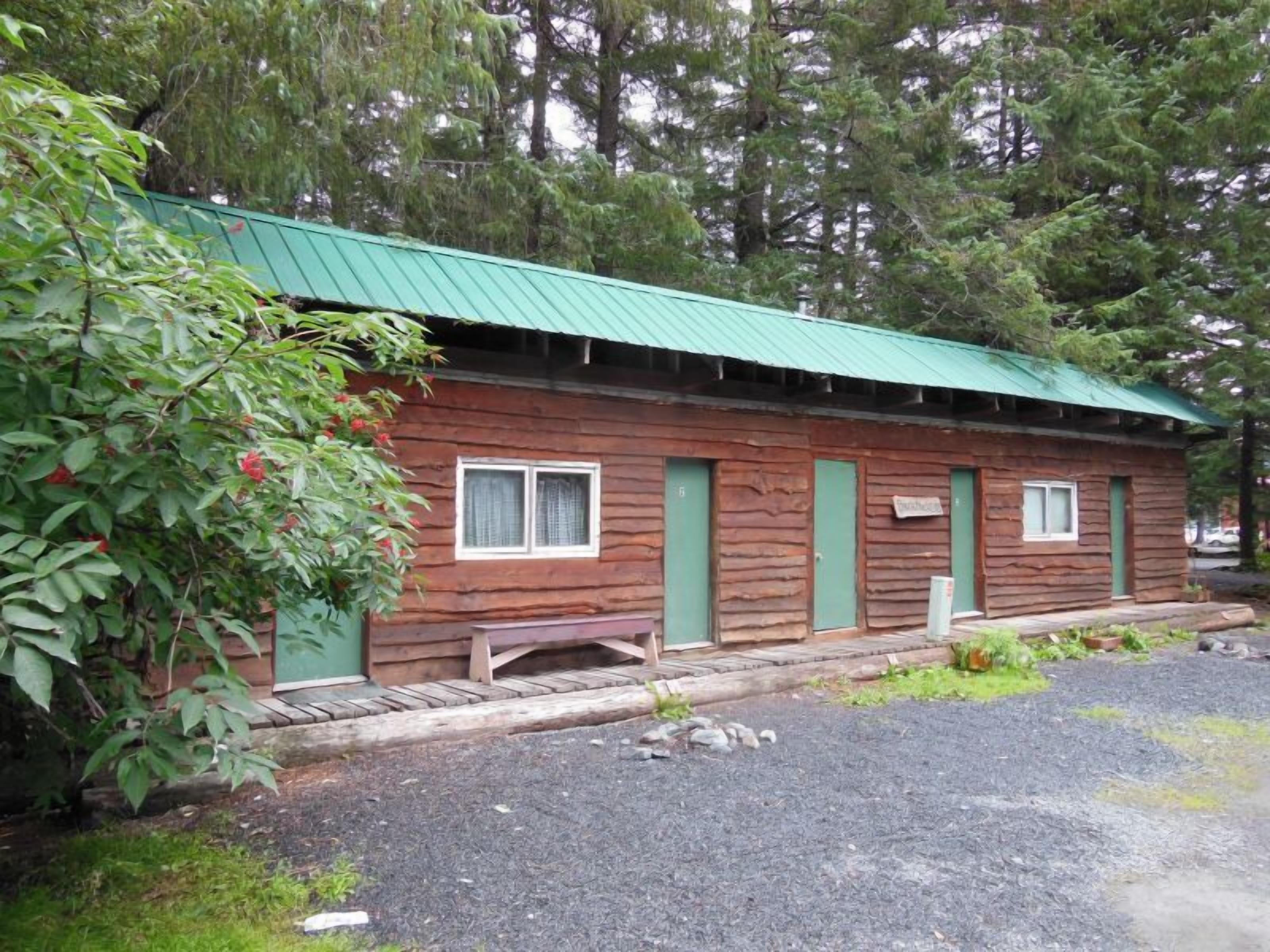 Miller S Landing In Seward Ak Expedia