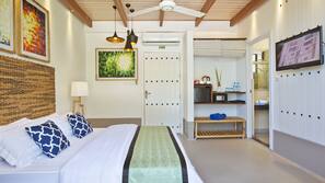 1 bedroom, Egyptian cotton sheets, premium bedding, minibar