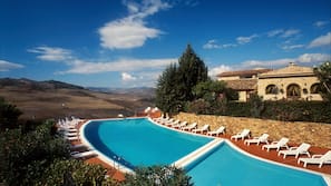 Piscina all'aperto