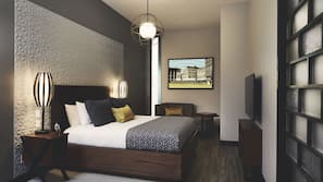 Premium bedding, minibar, in-room safe, desk