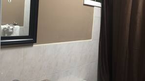 Free toiletries, hair dryer
