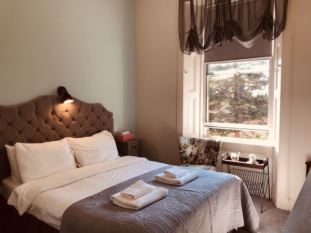 Allison House 16 Guesthouse