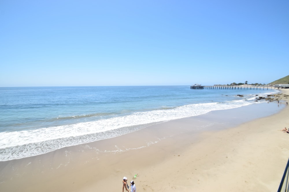 Malibu Beach Paradise Apartments in Los Angeles Best Rates & Deals on