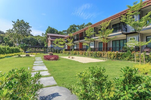 Resort Hotels In Koh Lipe Find Cheap 48 Resort Hotels - 