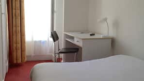 Bureau, lits bébé (gratuits), Wi-Fi gratuit