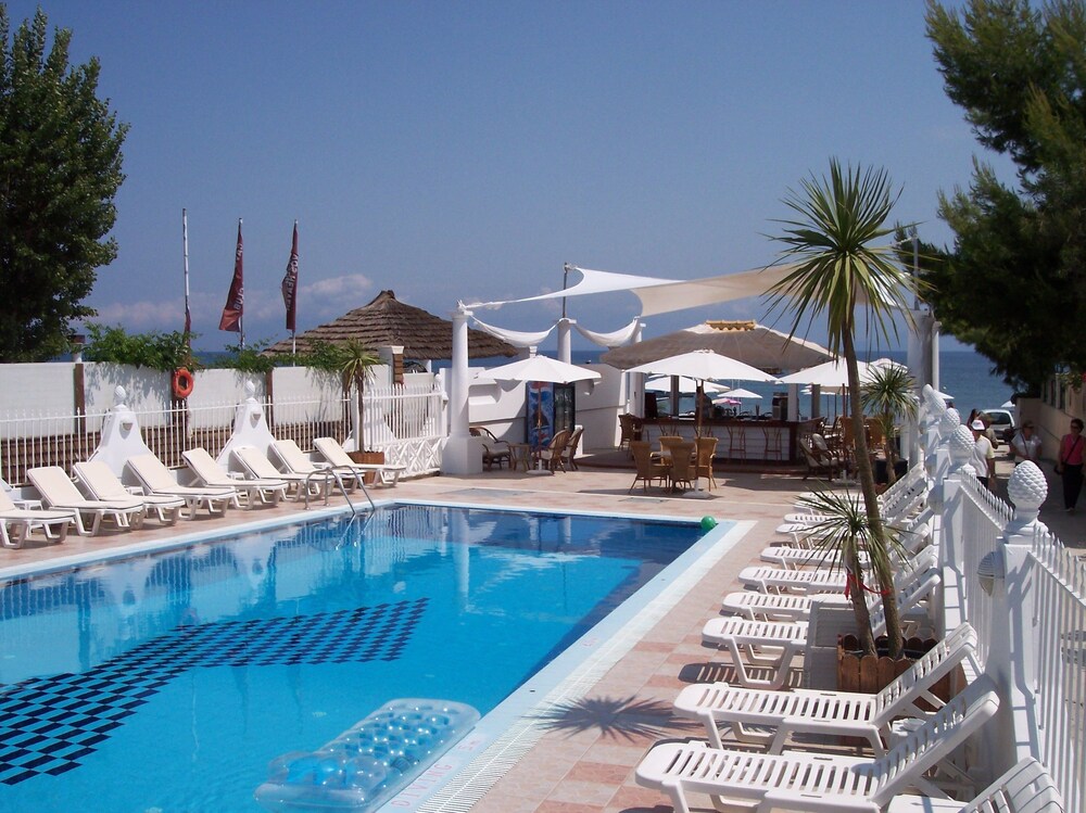 Cavo Doro Apartments In Corfu Greece Expedia - 