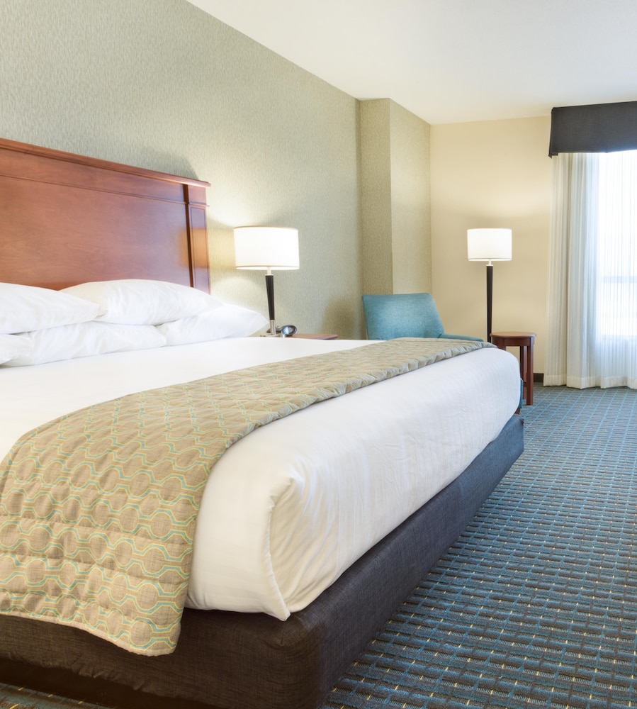 Drury Inn & Suites Colorado Springs near the Air Force Academy in