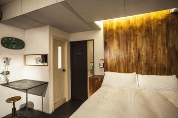 Fengjia Walk Inn Reviews Photos Rates Ebookerscom - 