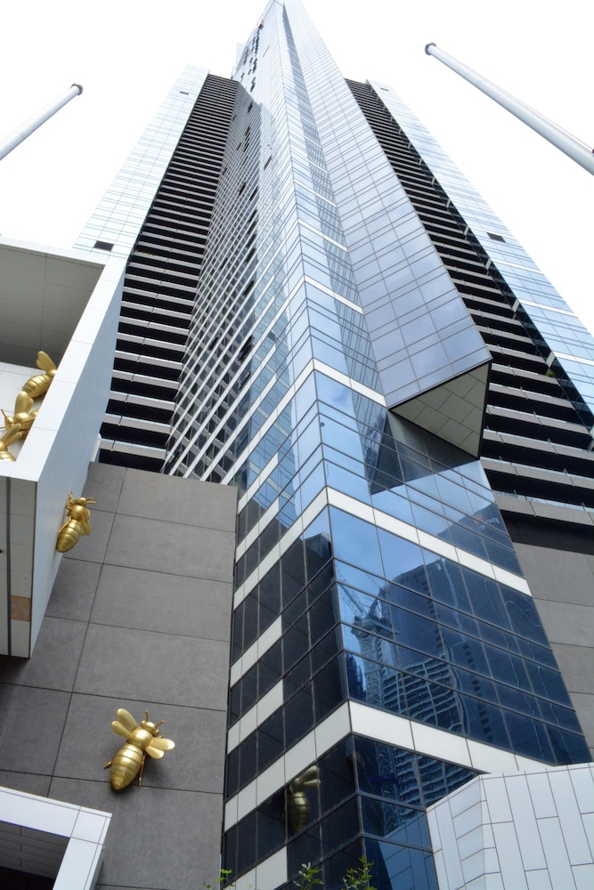 Southbank Apartments - Eureka Tower