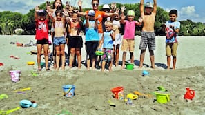 Plage à proximité, beach-volley