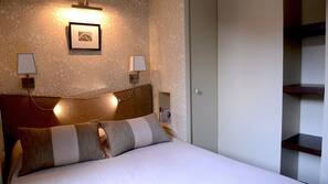1 chambre, literie de qualité supérieure, fer et planche à repasser