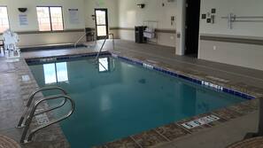 Piscine couverte