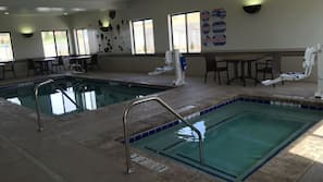 Bain à remous intérieur