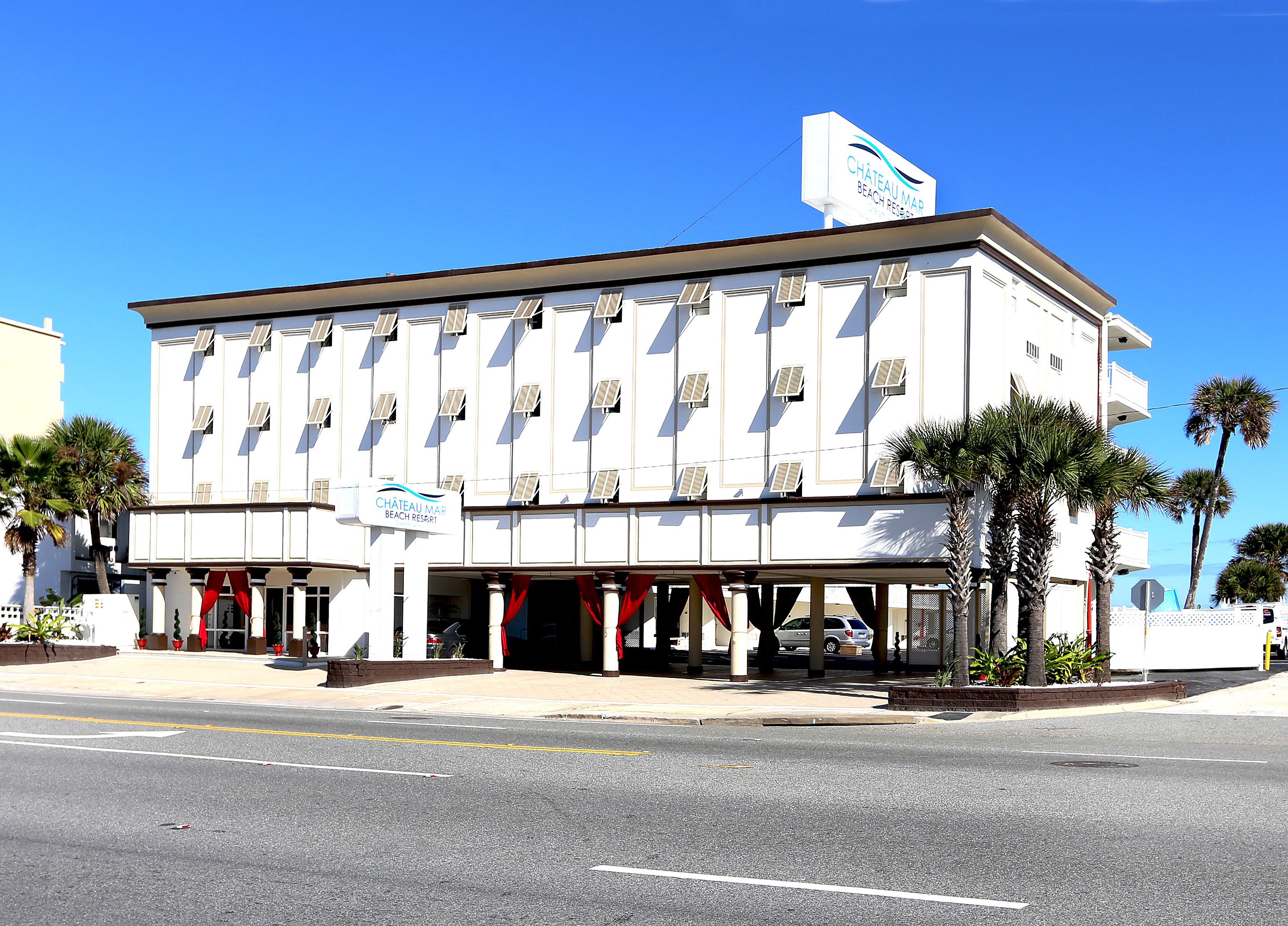 Chateau Mar Beach Resort in Ormond Beach, United States