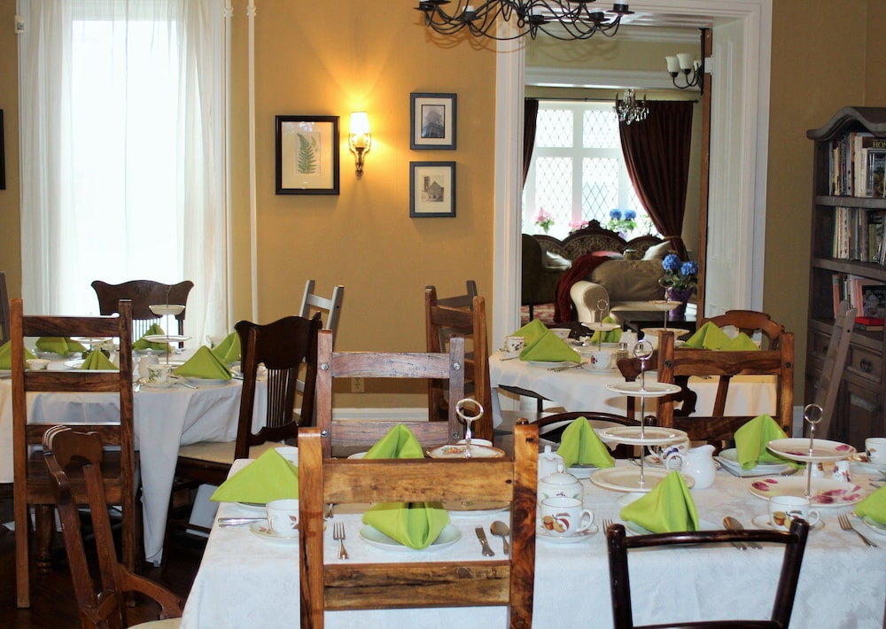 Summerhill Bed And Breakfast Tea Room Port Hope On Summerhill Bed And Breakfast Tea Room Port Hope On