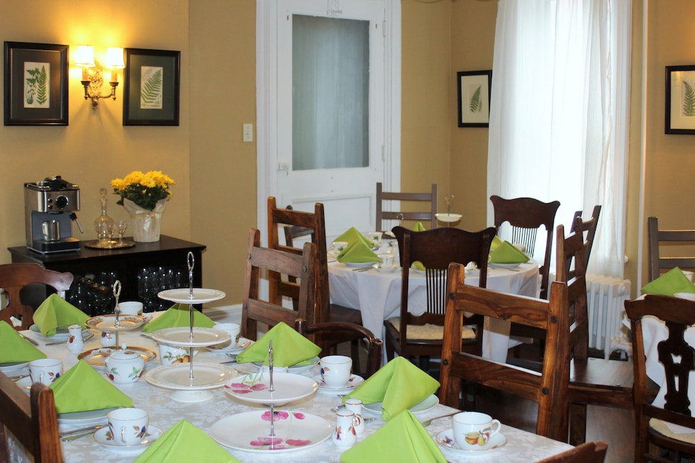 Summerhill Manor Tea Room Summerhill Manor Tea Room