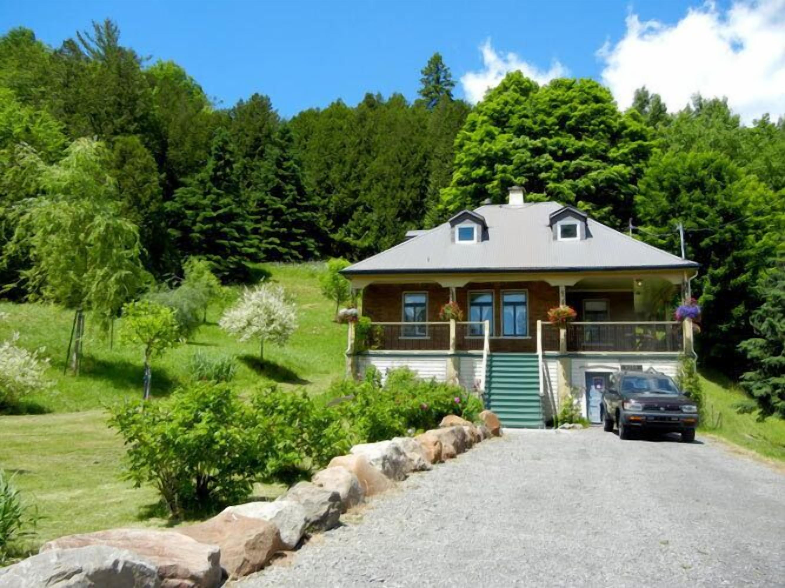 Petite Maison Dans La Prairie 21 Pictures Reviews Prices Deals Expedia Ca