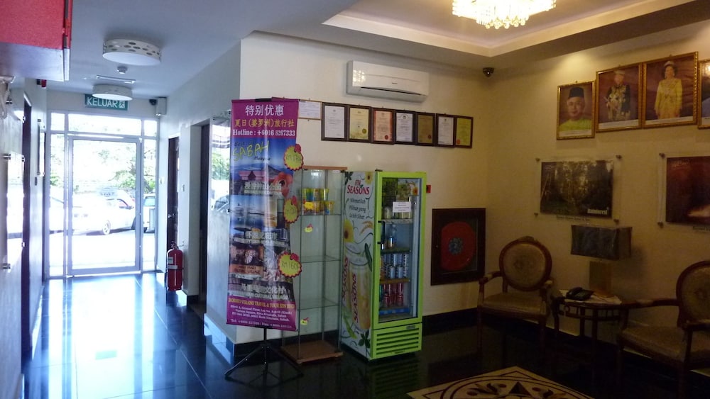 Dm Hotel Kota Kinabalu Mys Best Price Guarantee Lastminute Au Dm Hotel Kota Kinabalu Mys Best