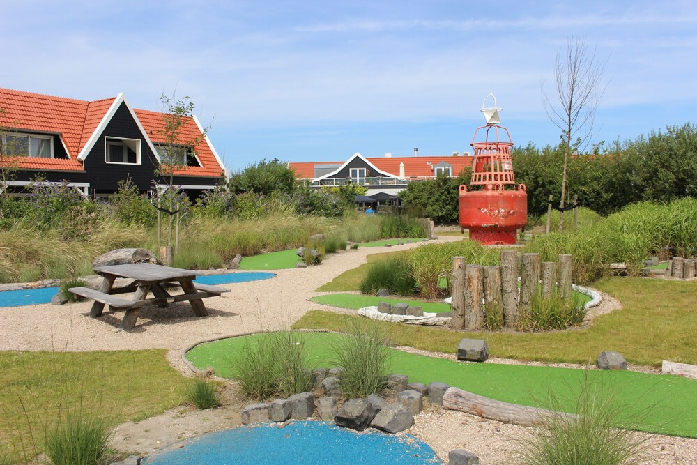 Hotel De Zeeuwse Kust Renesse Hotel De Zeeuwse Kust Renesse