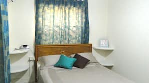 1 bedroom, iron/ironing board, free WiFi