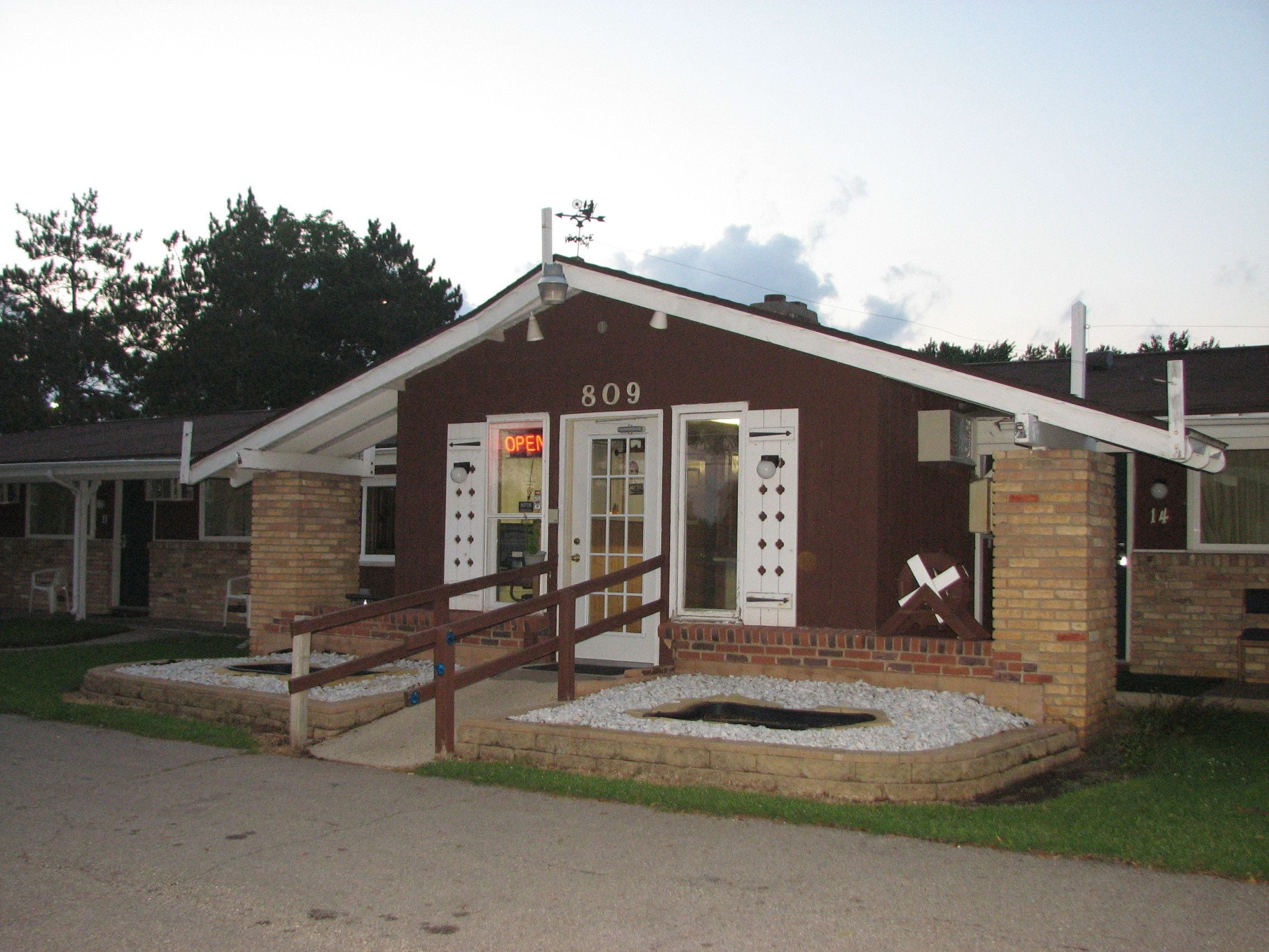 Spinning Wheel Motel in Baraboo, United States