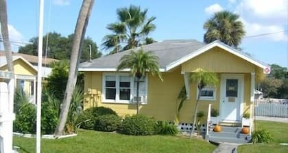 Sunshine Cozy Cottages