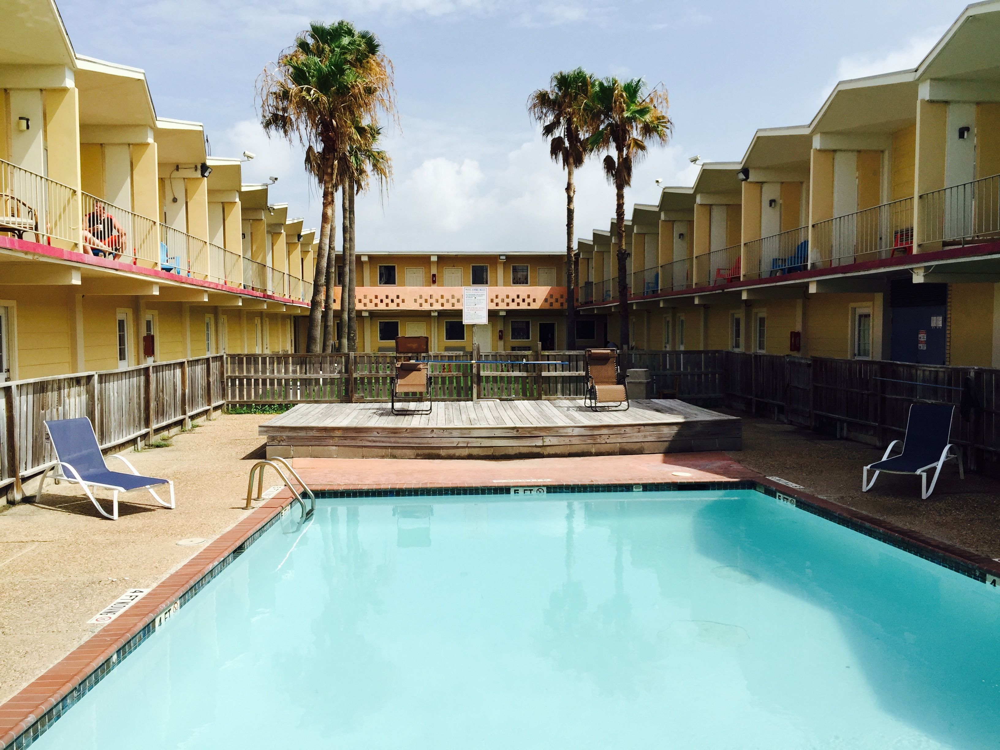 Pearl Inn