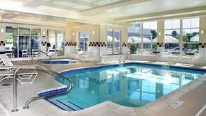 Piscine couverte