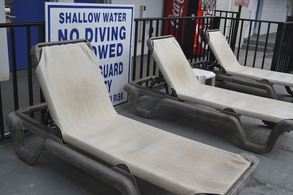 Sea Gypsy Inn Oceanfront, Myrtle Beach Room Prices & Reviews Travelocity