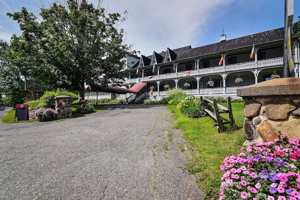 Auberge Lakeview Inn in Lac-Brome, Canada