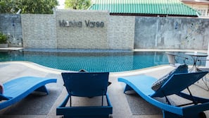 Outdoor pool, sun loungers
