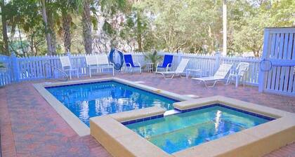 Old Florida Beach Vacations by Rivard