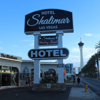 Las Vegas Vacations Travel Vacation Packages Shalimar Hotel Of Las Vegas