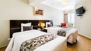 20 bedrooms, premium bedding, in-room safe, desk