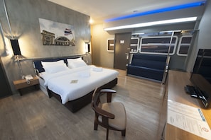 Superior Double Room | Minibar, in-room safe, desk, soundproofing