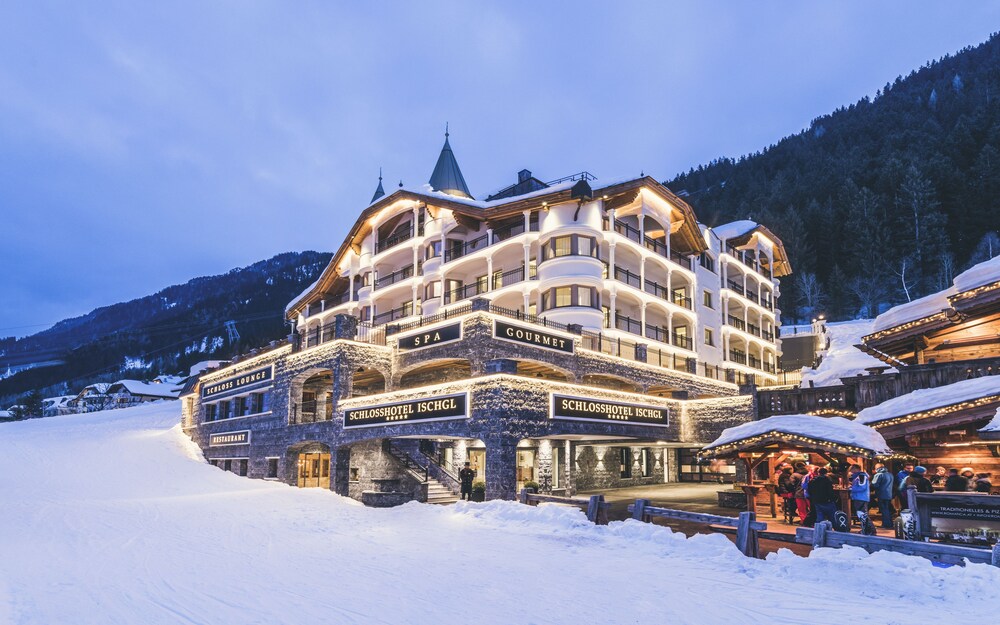 5 Star Hotels