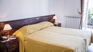 Una scrivania, culle/letti per bambini (gratuiti), Wi-Fi gratuito