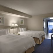 Sandy Beach Resort Magnolia Tower Myrtle Usa Aarp Guestroom