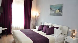 Cots/infant beds, rollaway beds, free WiFi