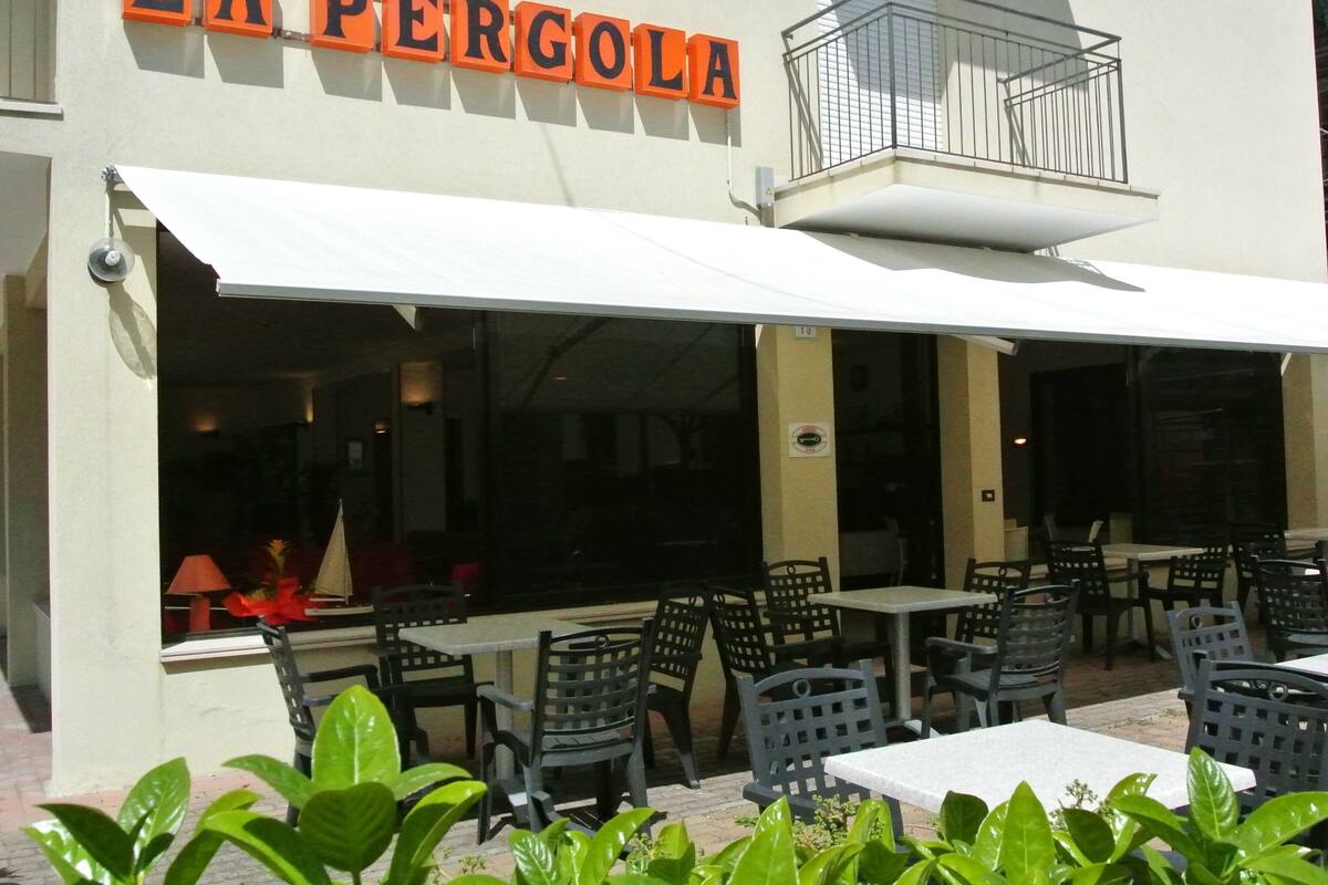 Hotel La Pergola In Bellaria Igea Marina Expedia